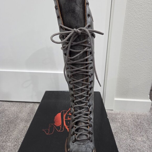 *EUC* Stunning Freebird Raphael Laced Up Boot, Distressed Ice Color, Size 10 - Picture 2 of 13